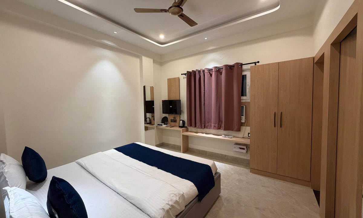 Chandigarh Apartment | Negi Lodge Chandigarh