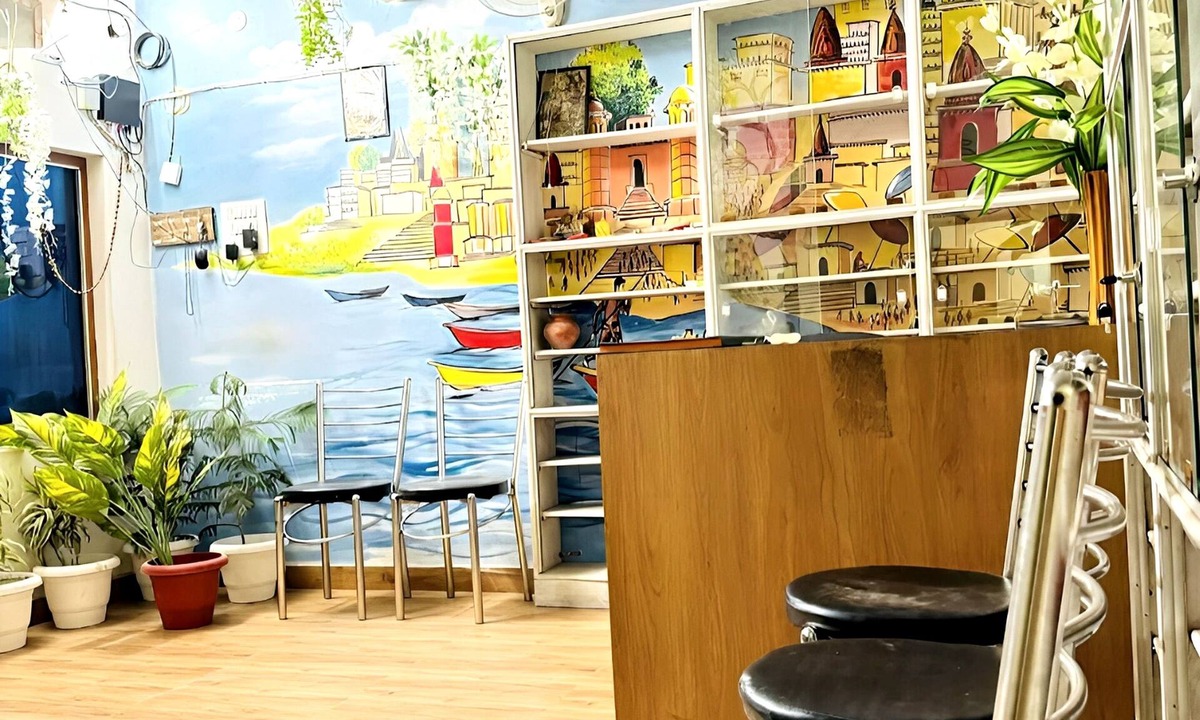 Varanasi Hotel | New Bala Ji