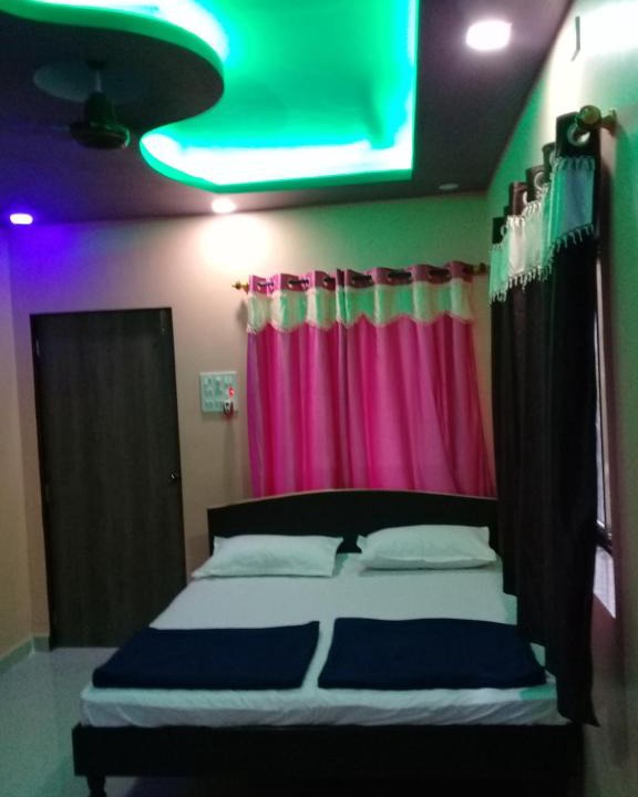 Gondhalpada House | New saimauli cottage