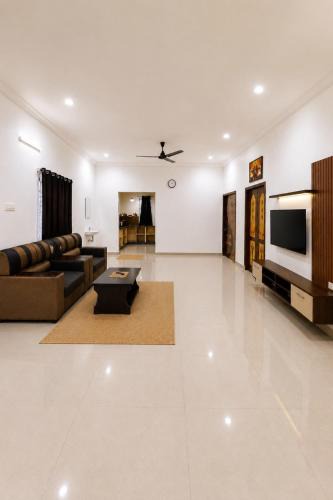 Tirupati Apartment | Newly Built Beautiful and Spacious 2bhk in Tirupati Near Bus stand and Railway Station