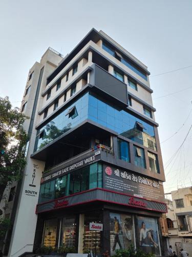 Surat Apartment | Nirrtul Pearl Studio Apartment Cozy & Quite