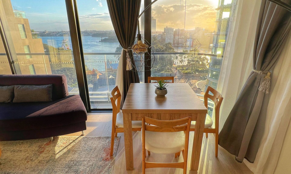 Kirribilli Apartment | NYEs Firework HarbourBr 2b2b