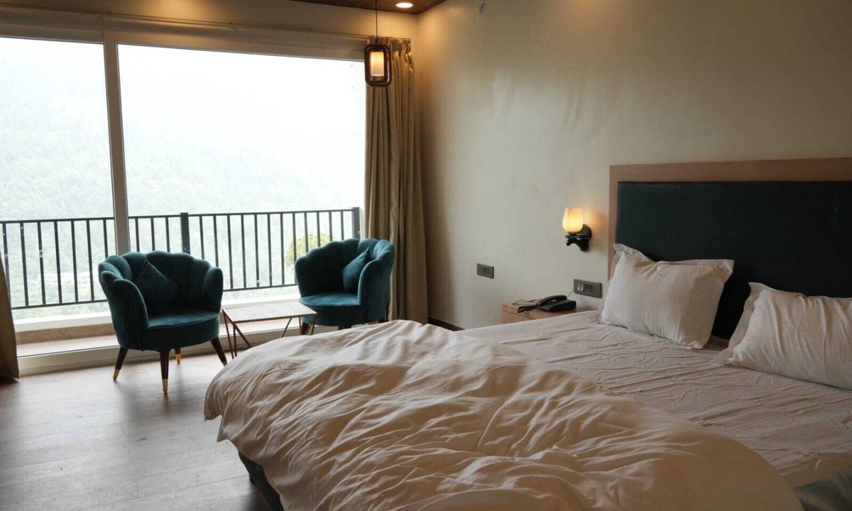 Kaul Hotel | Oak Mounts