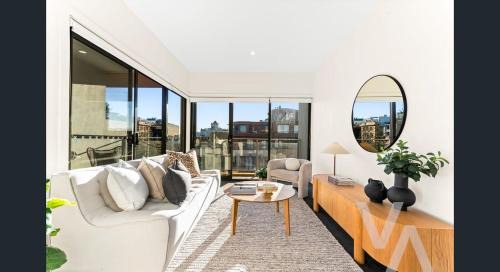 Newcastle Apartment | One Bedroom Penthouse with Water Views