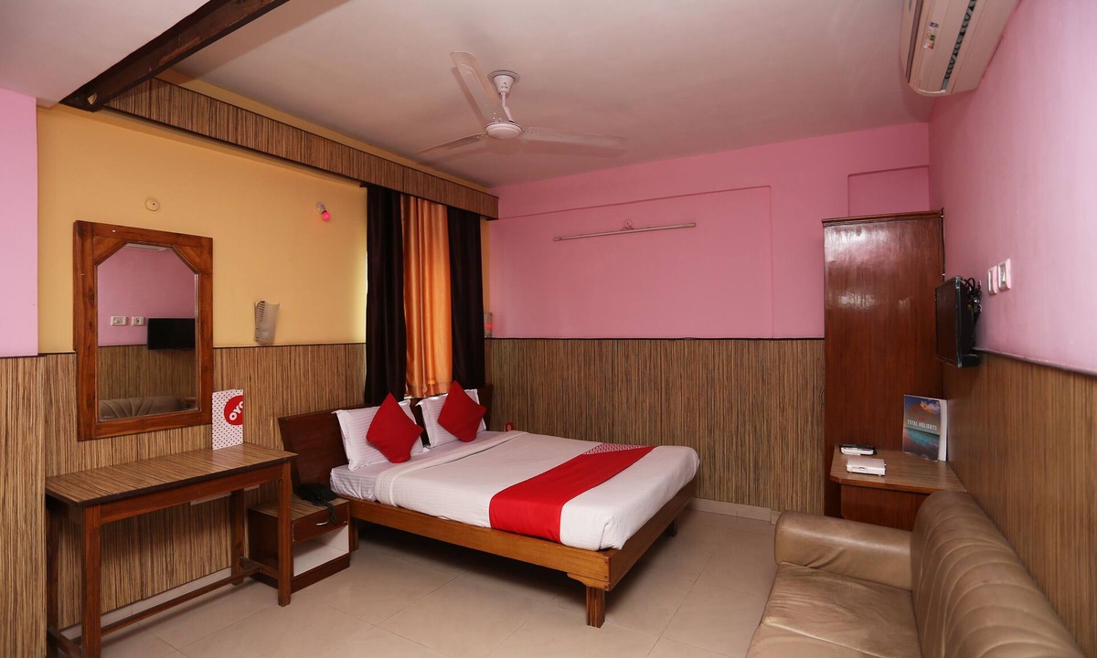 Ranchi Hotel | OYO 10685 Hotel Centre Point