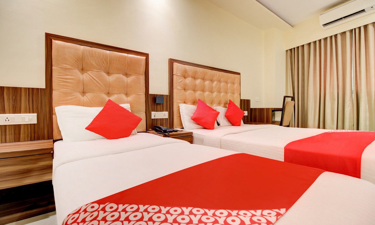 Sakinaka Hotel | OYO 65661 Hotel Emerald Inn