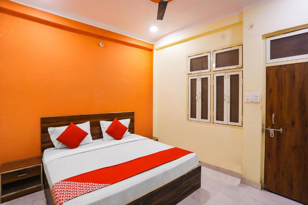 Naini Hotel | OYO Flagship Hotel Stay inn