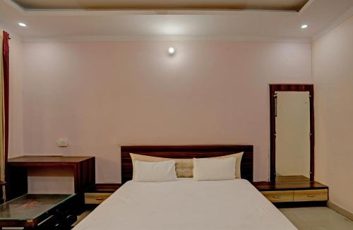 Mohangarh Hotel | OYO Himanshi Palace
