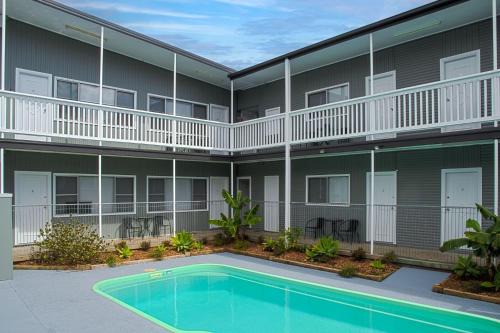 Forster Hotel | Pacific Motel 04