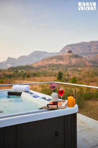 Karjat Villa | Palazzo in the Mountain by VEO - Part of StayVista