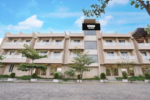 Vasai Hotel | Palette Virar Mumbai Formerly D'ocean Blue
