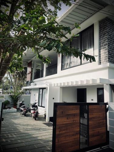 Kodungallur Villa | Pantai Retreat Beach villa