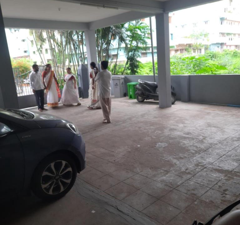 Tirupati Apartment | Pent house room with king-size bed