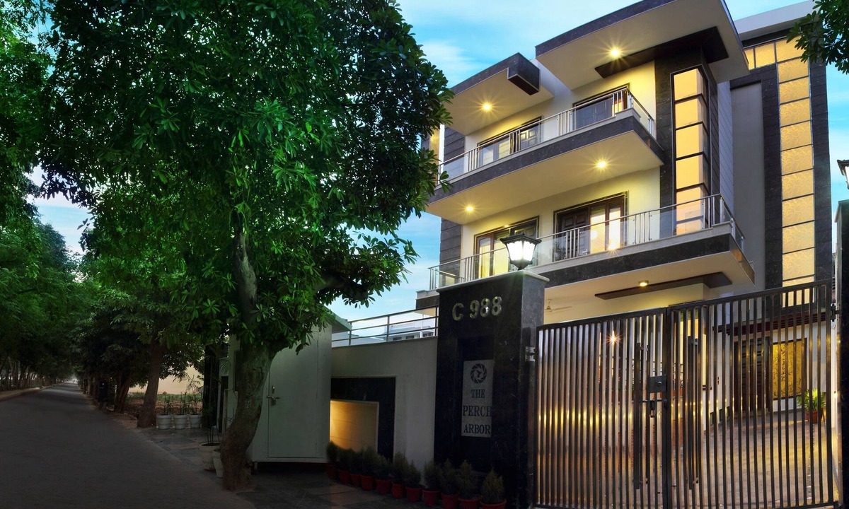 Sushant Lok House | Perch Arbor Suites