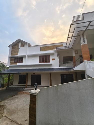Thekkady Villa | Periyarhills 2 BHK Budget villa Thekkady