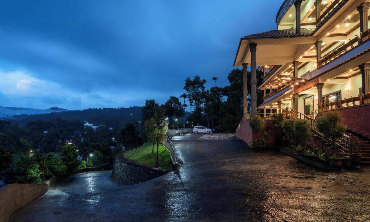Thekkady Hotel | Periyarmountainpalace