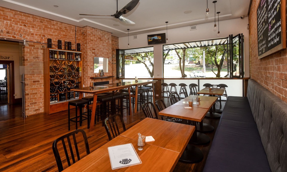 Coffs Harbour Hotel | Pier Hotel Coffs Harbour