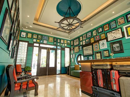 Kolkata Hotel | Polo Floatel Kolkata