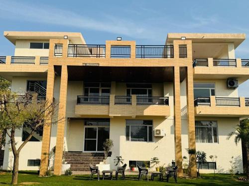 Jaipur House | Prithvi Farms & Resorts