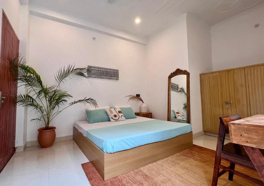 Tapovan Apartment | Prithvi Hotel Rishikesh - Aesthetic Rooms with Aircon, Desk, Wifi and Free Pickup For More Than 7 Nights Bookings