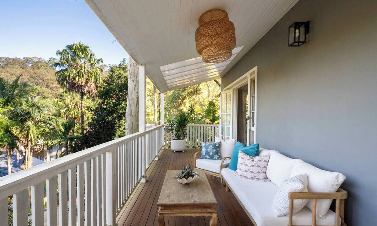 Avalon Beach House | Private and Peaceful Your Boutique Coastal Retreat