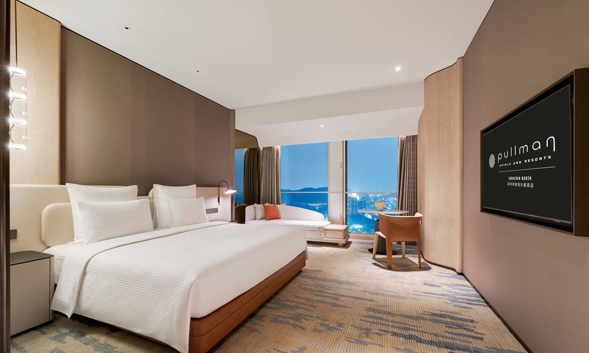 Longhua District Hotel | Pullman Shenzhen North
