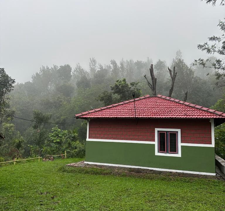 Varagampadi House | Qatsyir Horizon