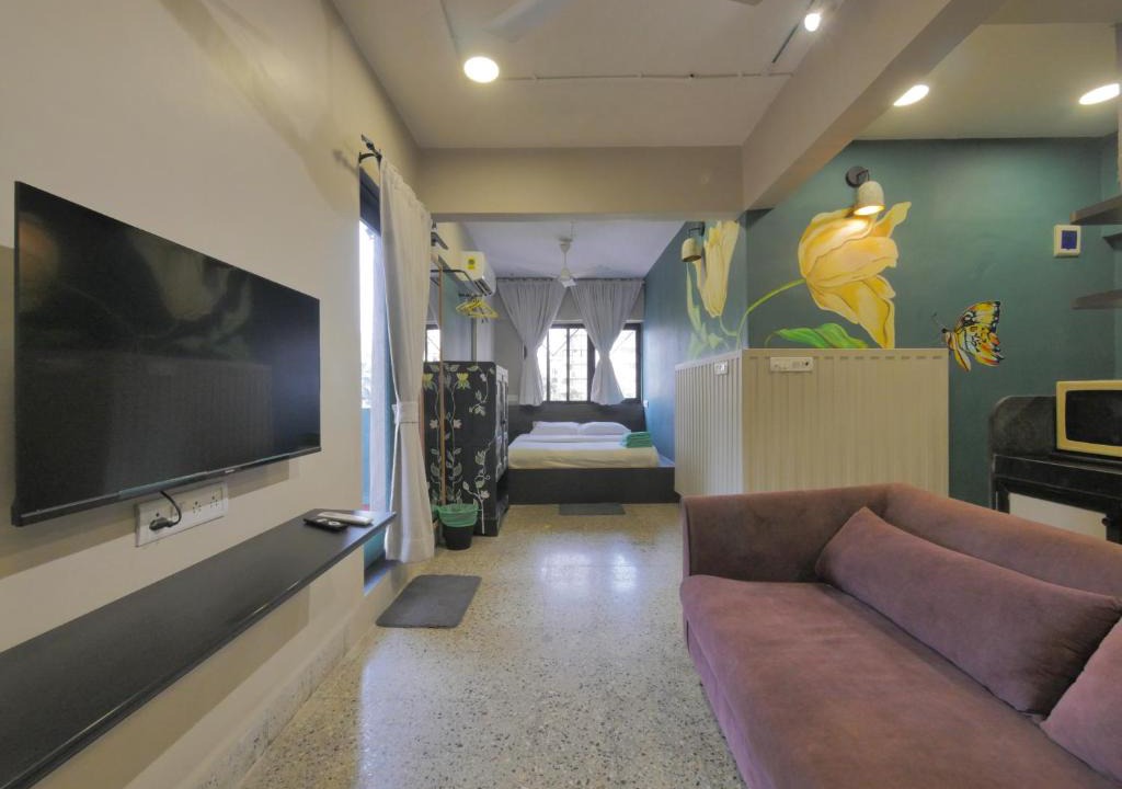 Pali Hill Apartment | Queenie - Bandra west