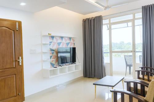 Kumbalam Apartment | Ragamalika Apartment Stay for Family