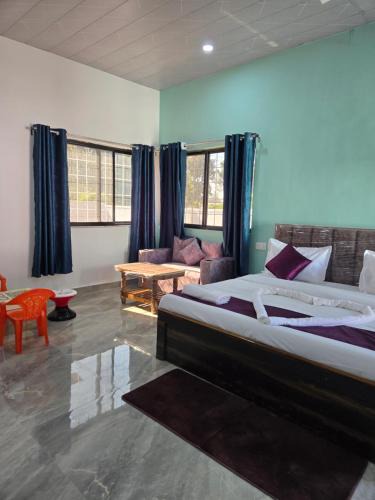 Mandla Hotel | Rainbow Cottage Stays