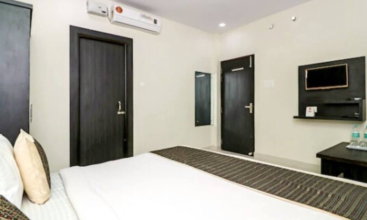Basai Bed & Breakfast | RAMA GRAND AGRA