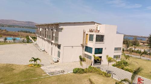 Nashik Resort | Rama Peninsula