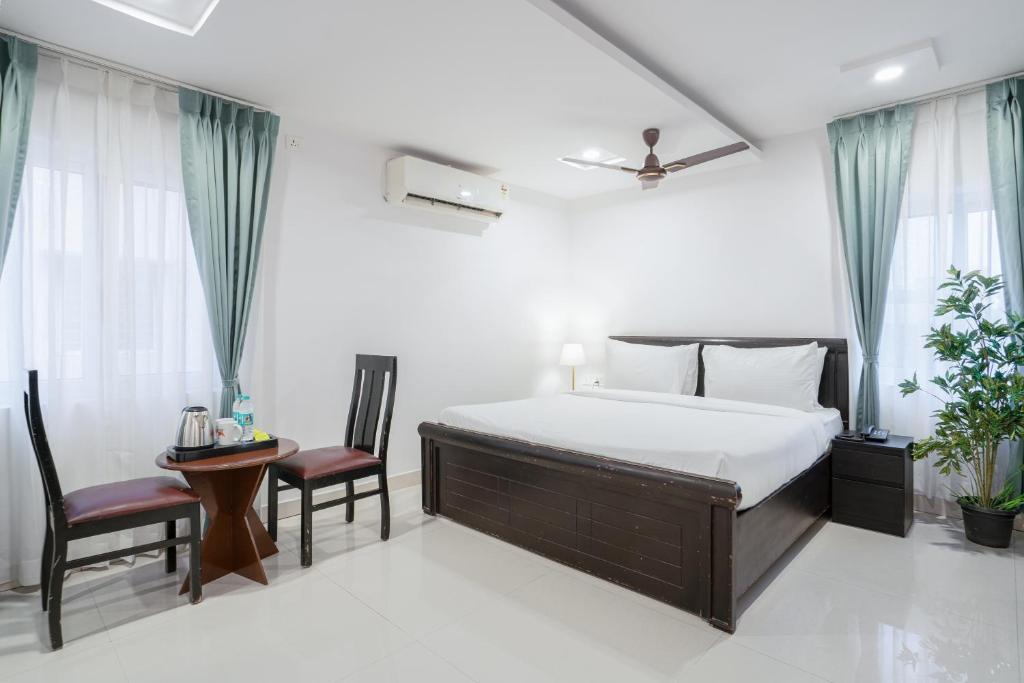 Hyderabad Hotel | RCC Hotels Parkview Inn Miyapur