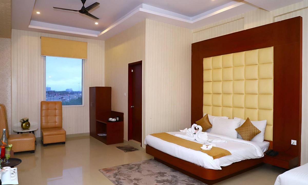 Ghaziabad Hotel | Red K Velvet