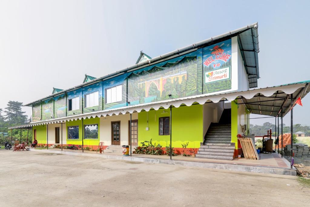 Neora Resort | Resort Trimurti