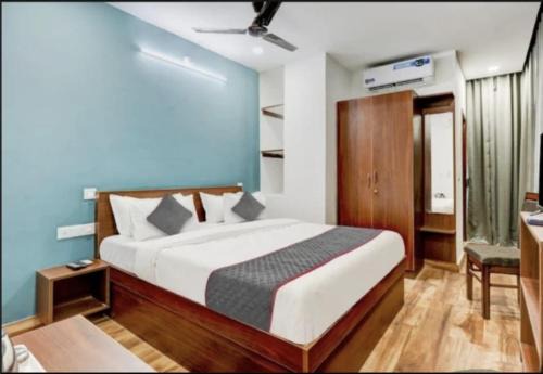 Bengaluru Hotel | RLV green palace