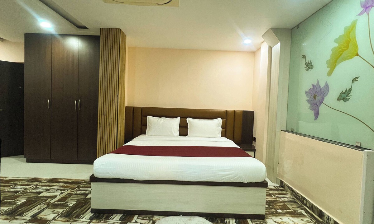 Sahibganj Hotel | Roop Vihar Resort