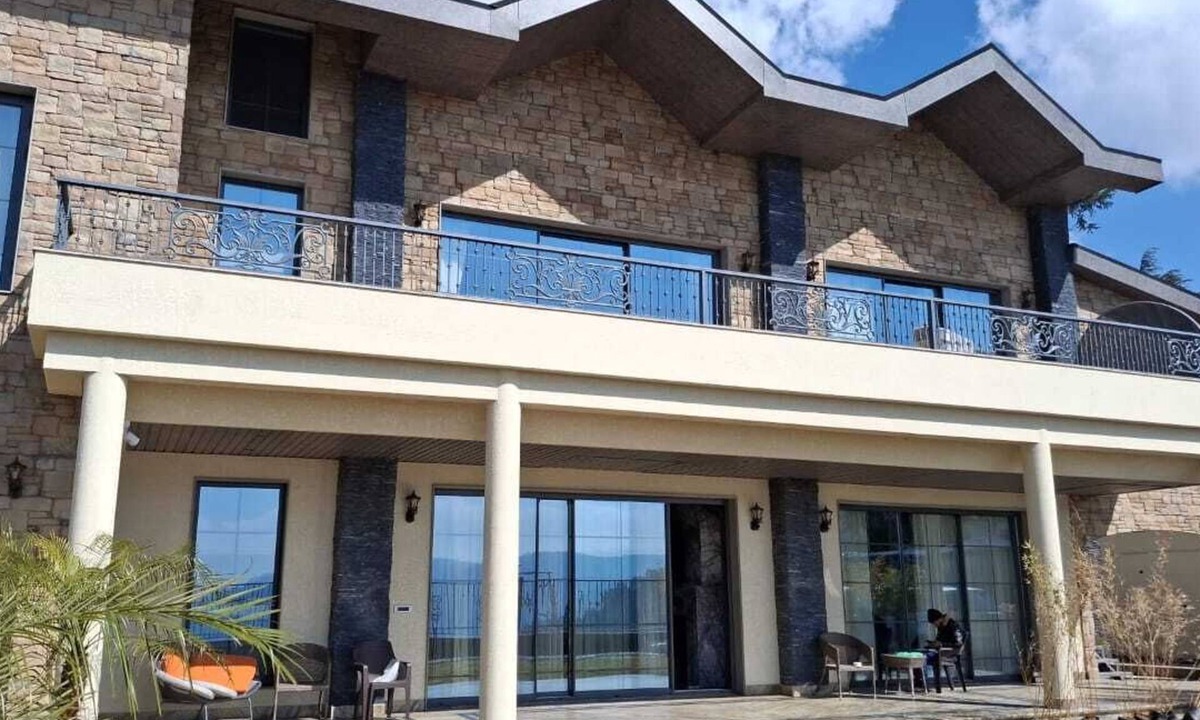 Shimla Villa | Rosastays Aarnalaya Shimla