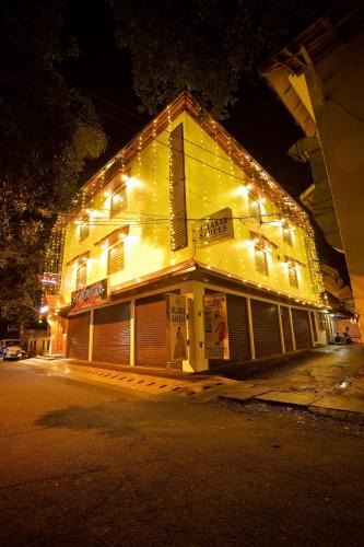 Fort Kochi Hotel | Roses Inn Fortkochi