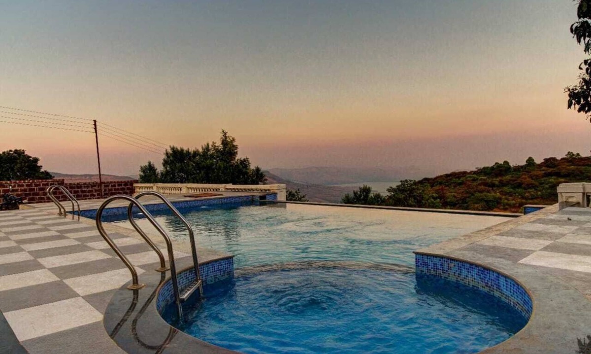 Mahabaleshwar Hotel | Royal Resort