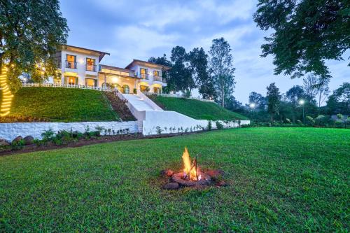 Karjat Villa | SaffronStays Casa Portico