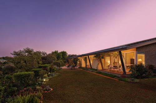Mahabaleshwar Villa | SaffronStays Vinayalam