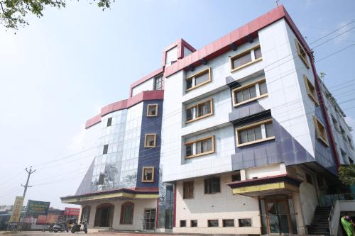 Karaikal Hotel | Sai Kirshanth Residency