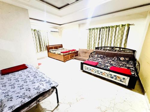 Nagaon Hotel | SaiShlok Villa