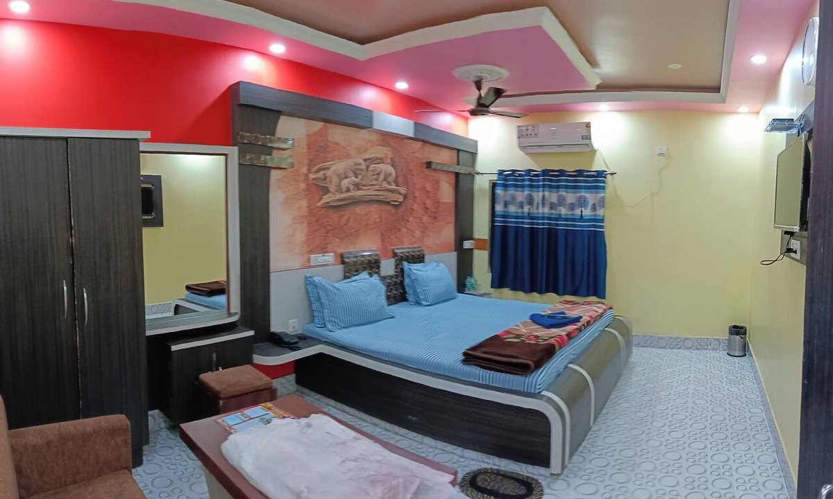 Tarapith Hotel | Sangram Hotel & Restaurant