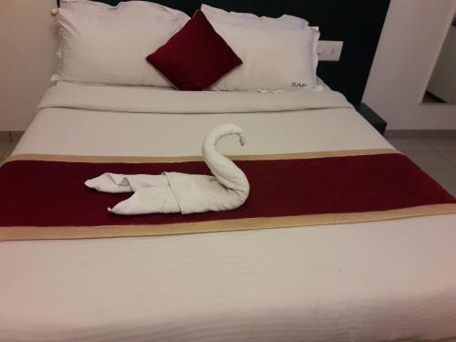 Electronic City Phase II Hotel | SAP Golden Grande Electronic City