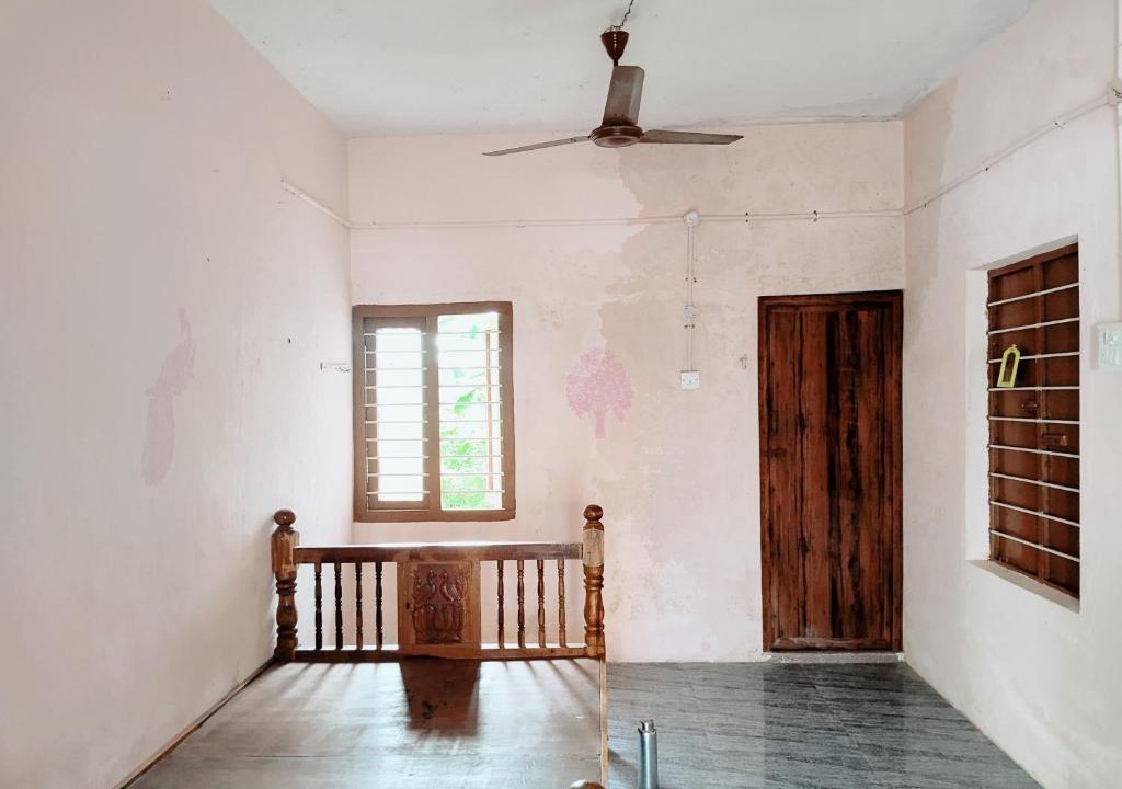 Tiruvannamalai House | Saraswati Hut - Peaceful Stay at Tiru Arunachala Village