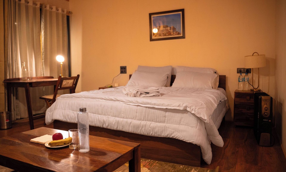 Man Hotel | Saser Scenic Pangong