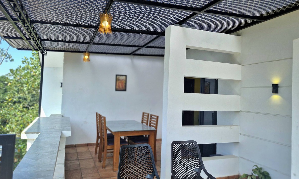 Udumbanchola Villa | Scenic Mansion Munnar
