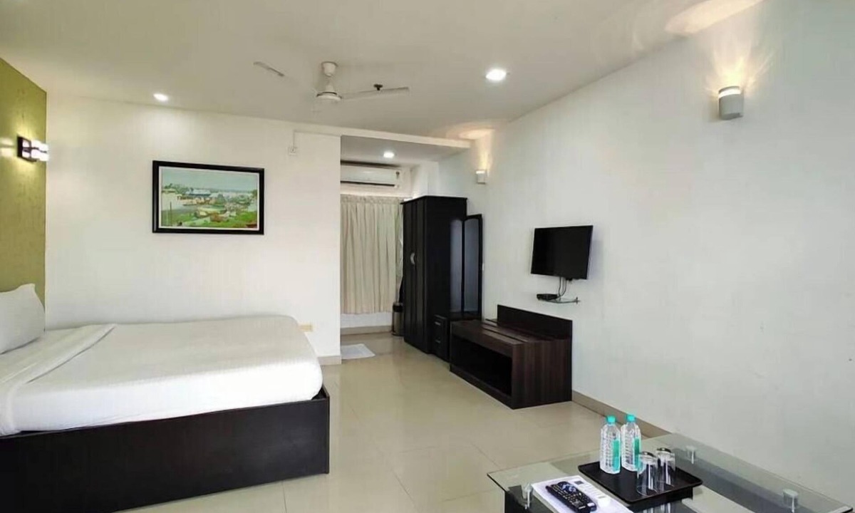 Daman Hotel | Seaface Properties